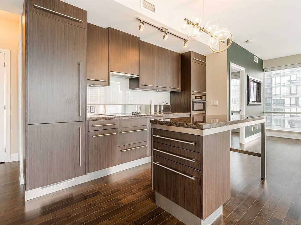 1st image of 80 John St Unit 2009