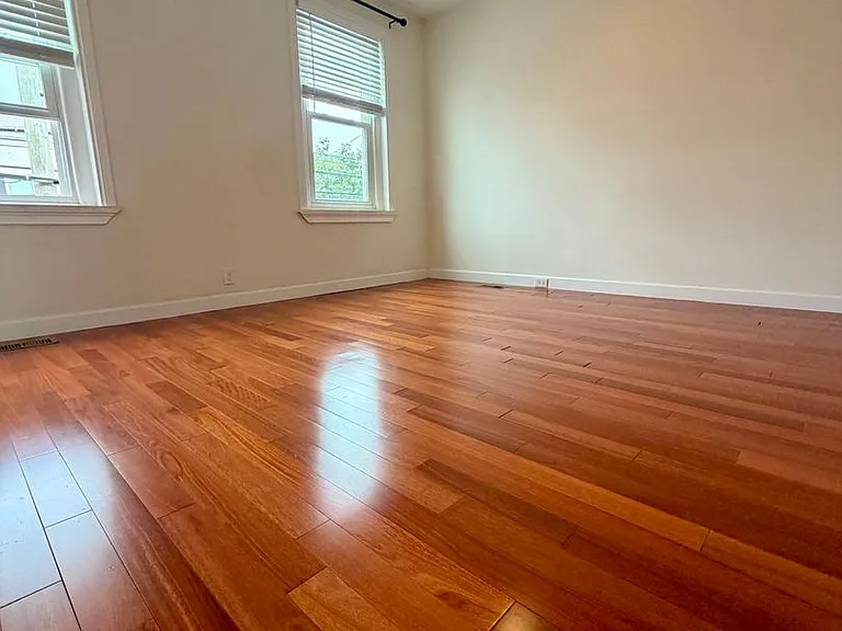 2120 Wharton St — Photo 12