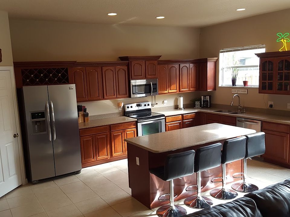 1st image of 3375 Royal Oak Dr
