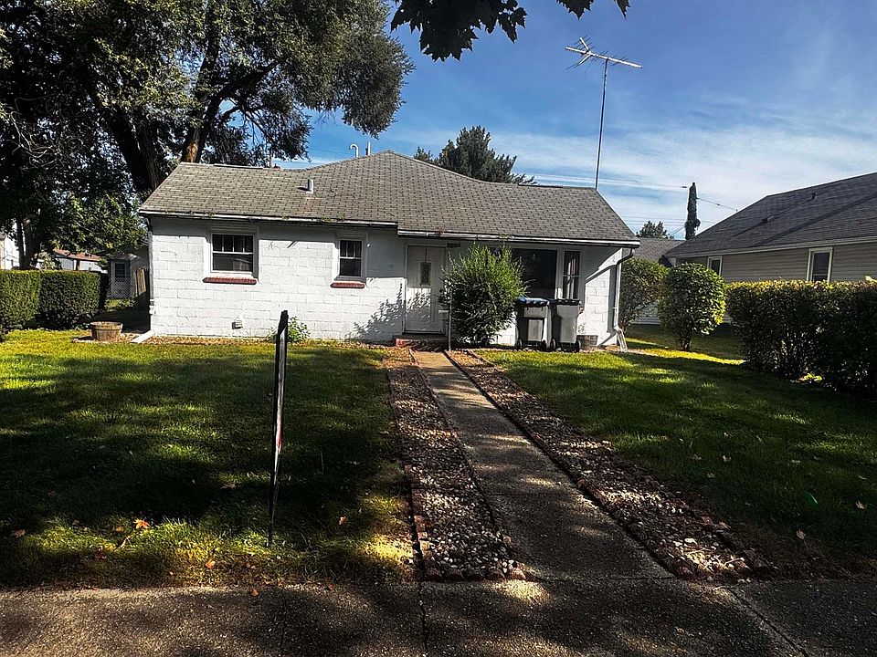 1st image of 1203 Division St
