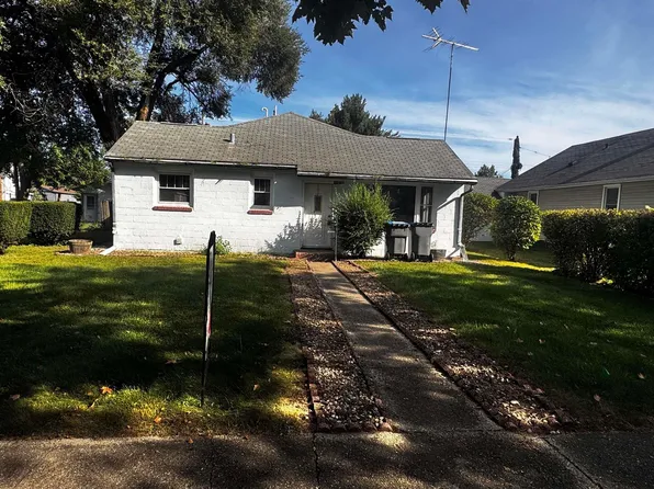 1203 Division St, Goshen, IN 46528