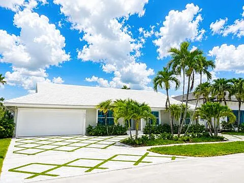 885 Nafa Dr — Photo 23