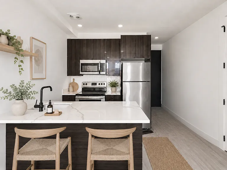 388 Cornelia St #2 — Photo 2