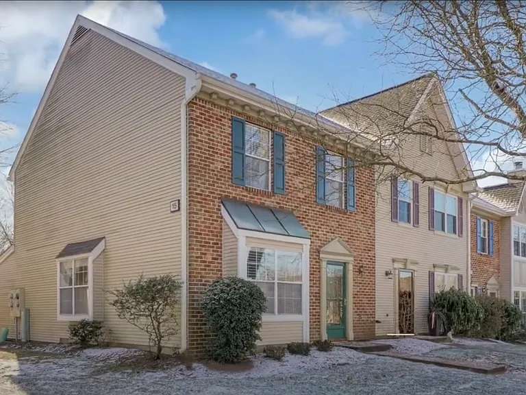 1501 Doolittle Dr — Photo 21