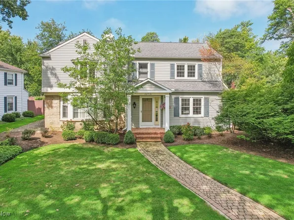 22731 Byron Rd, Shaker Heights, OH 44122