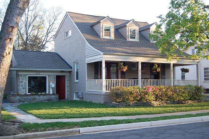 1st image of 610 21st St S #A