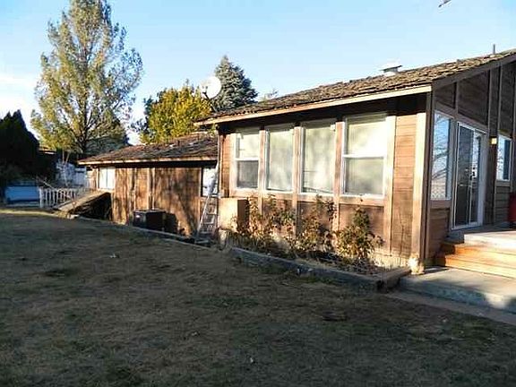 2nd image of 157 Riverwood St