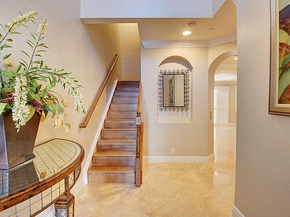 Home For Sale In Trieste