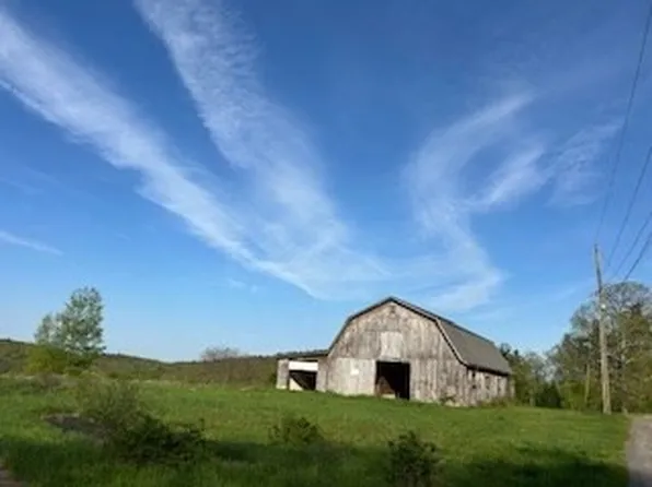 37 Smith Rd, Warwick, MA 01378