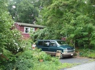 60 S Circle Blvd, West Milford, NJ 07435