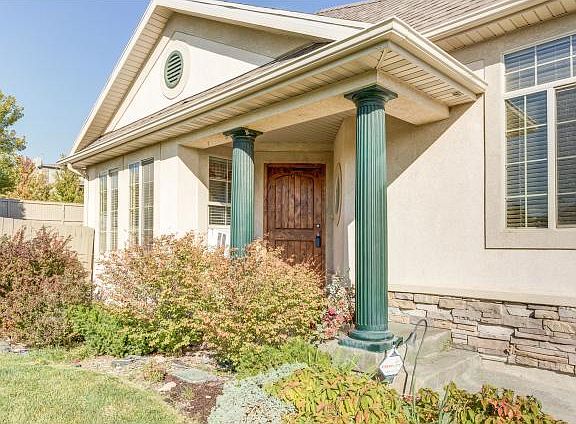 5th image of 2488 W Pebble Creek Ln