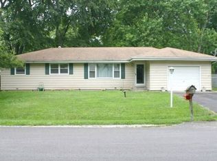 112 Strasma East Dr, Kankakee, IL 60901