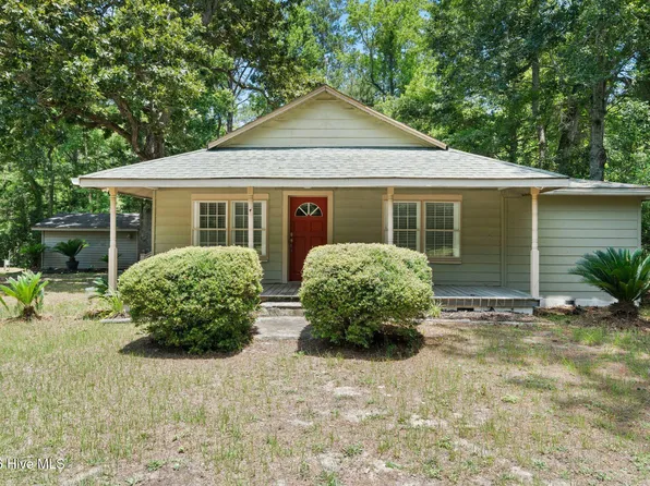 390 Varnamtown Road SW, Supply, NC 28462