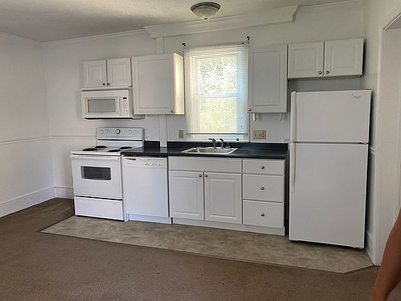 3rd image of 522 N Loudoun St APT 4