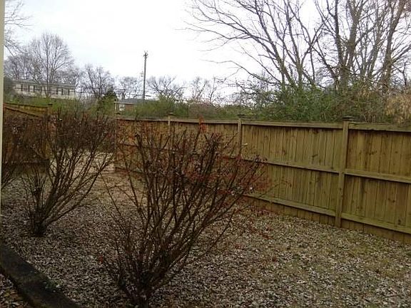2nd image of 676 McPherson Dr #B