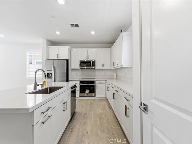 10843 Pala Bells St — Photo 23