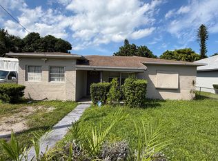 4311 SW 19th St, West Park, FL 33023