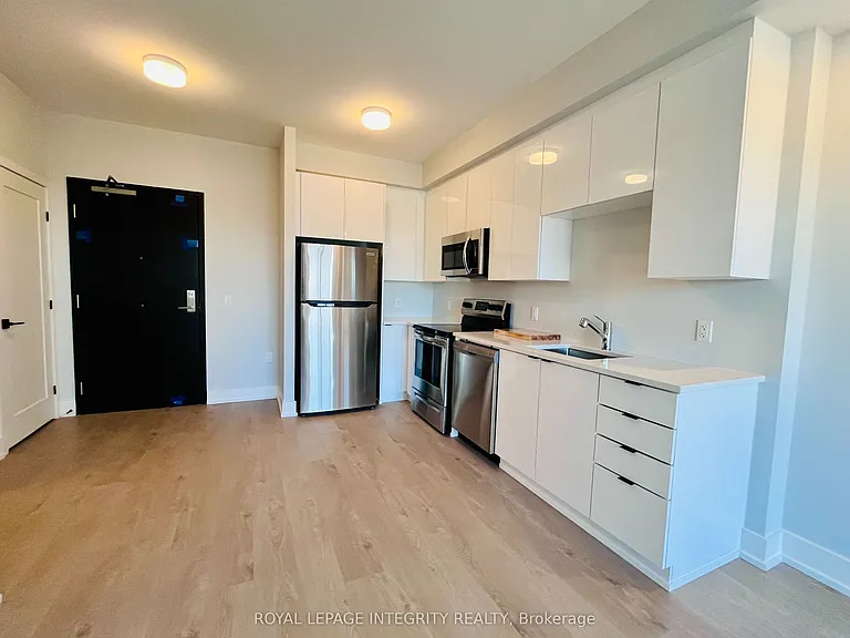 1350 Hemlock Rd #203 — Photo 9