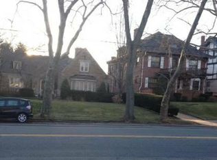 1912 Wightman St, Pittsburgh, PA 15217