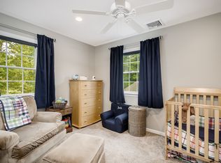 54 W Shore Dr, Pennington, NJ 08534