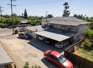 188 W Citrus Dr, Farmersville, CA 93223