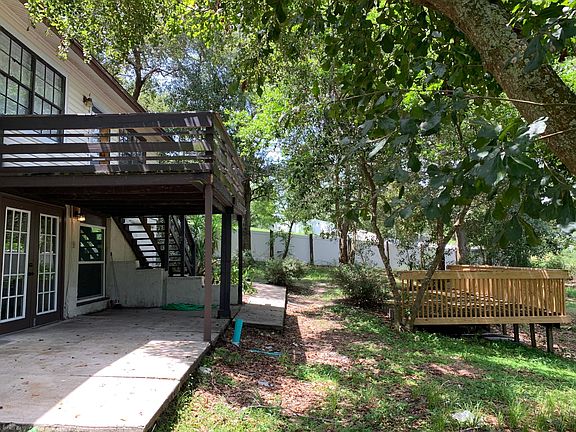 4th image of 113 Poinsetta Dr