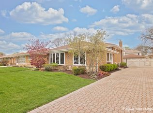 236 N Hamlin Ave, Park Ridge, IL 60068