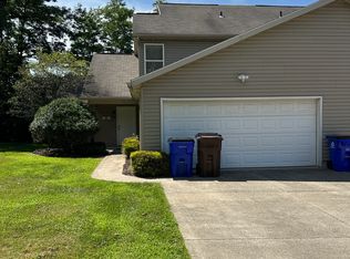 9 Fountain Dr #9, Kent, OH 44240