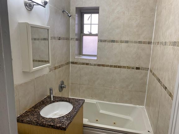 4th image of 2465 John F Kennedy Blvd #1JE