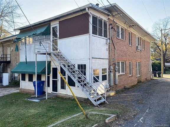 4th image of 2517 Highland Ave
