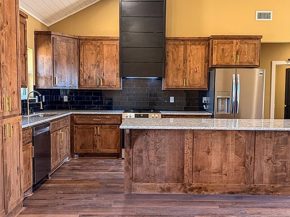 5th image of 161 Neely Ln