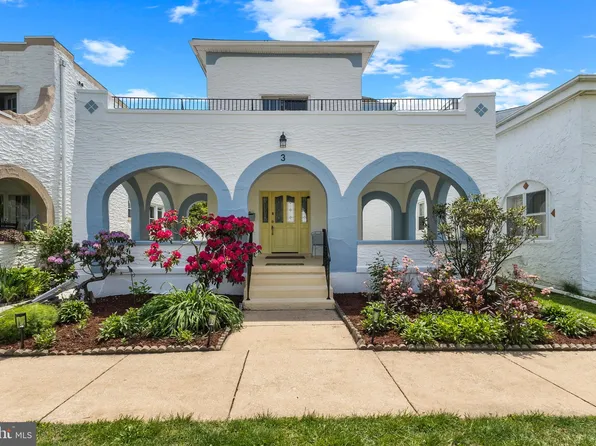 3 Corinne Ct, Wilmington, DE 19809