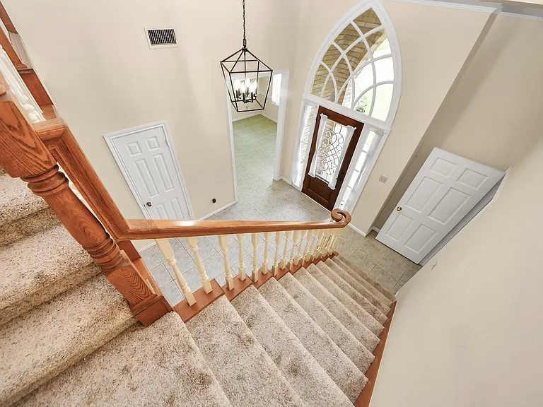 10503 Great Plains Ln — Photo 26