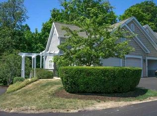 5016 N Oak Ridge Cir, Erie, PA 16509