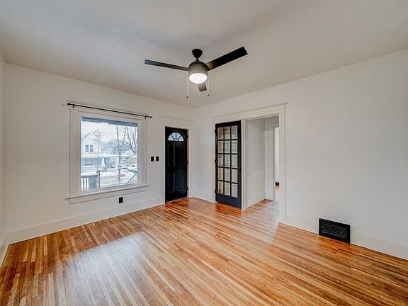 2nd image of 818 S 31st St