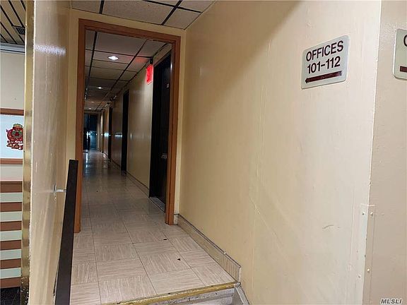 5th image of 33-70 Prince St #109