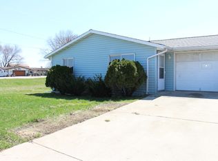 1019 Graceland Ave, Perry, IA 50220