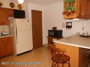 3rd image of 303 Rossmor Dr