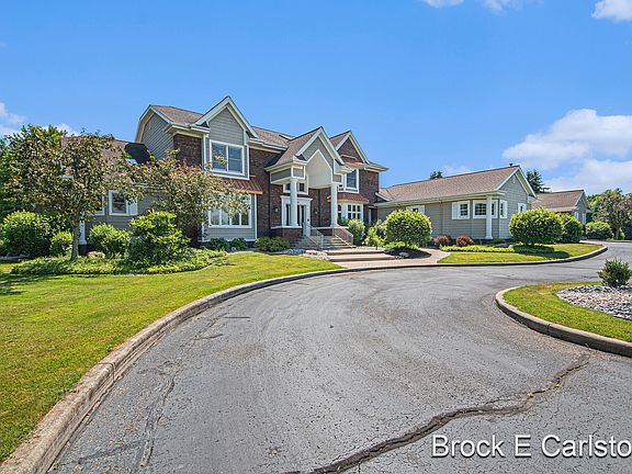 2nd image of 7460 Fairbrother Ln SE
