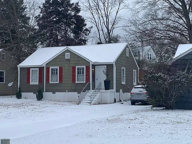 209 Williams Ave