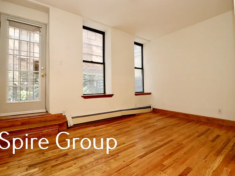 814 10th Ave #1B — Photo 3