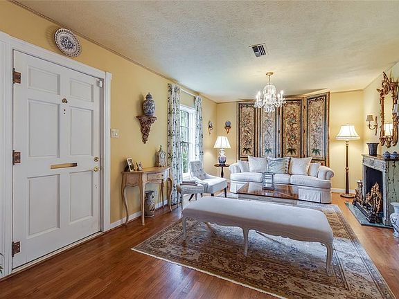 5th image of 6628 Meadowlawn St