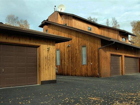 5th image of 509 Autumn Dr