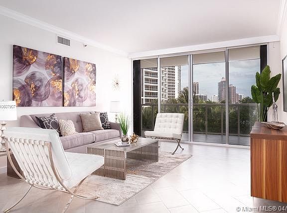 5th image of 4000 W Island Blvd APT 404