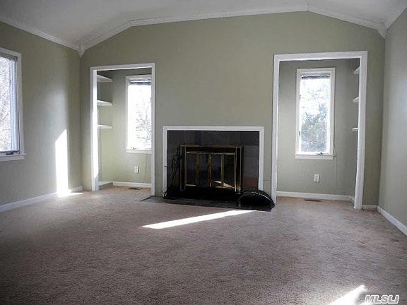 4th image of 6 Lehigh Dr