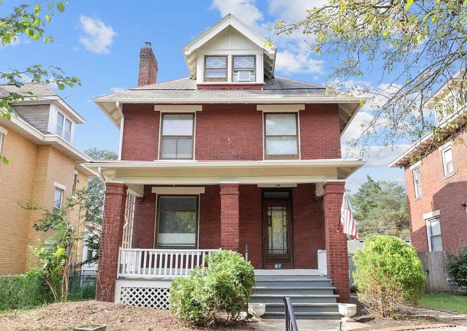 1st image of 97 E Oakland Ave #2