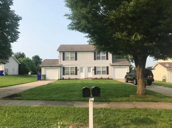 1587 Athena Dr, Kent, OH 44240