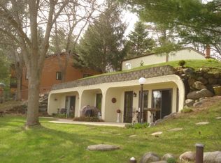 E12637 Weigands Bay S, Merrimac, WI 53561