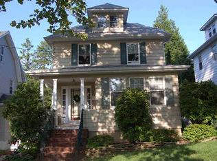 6 David St, South River, NJ 08882