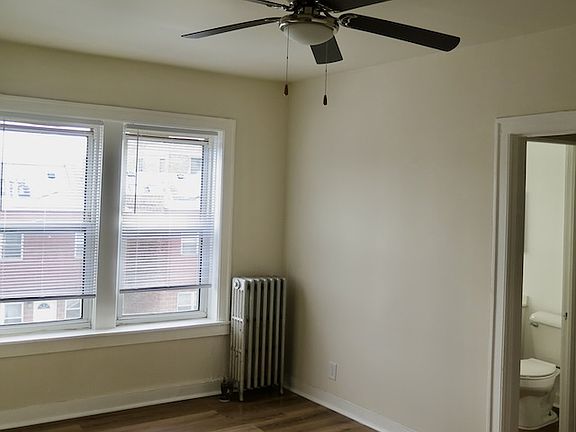 4th image of 4340 S Drexel Blvd #126